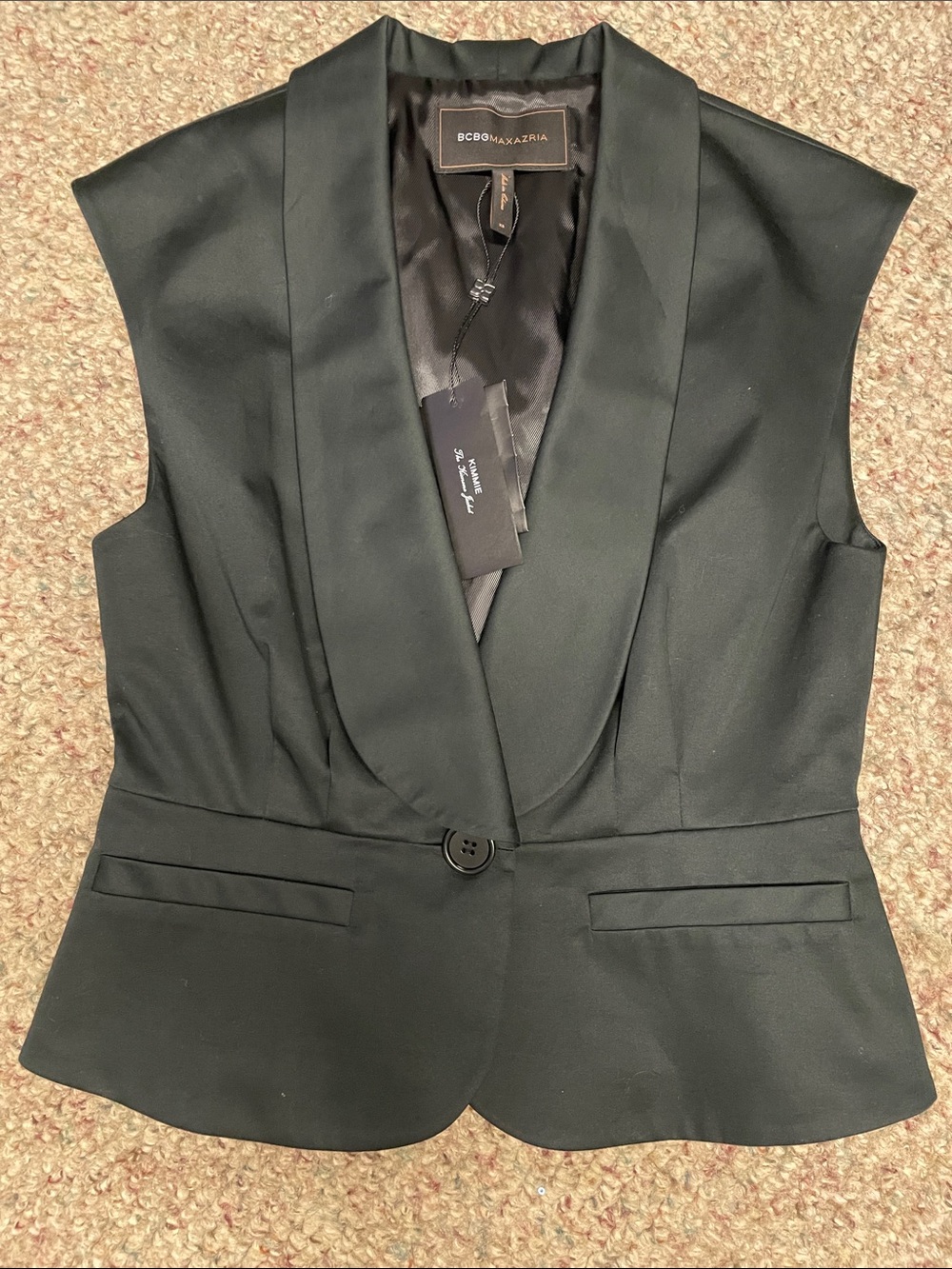 BCBGMaxAzria kimmie Black Collar Sleeveless Blazer Vest